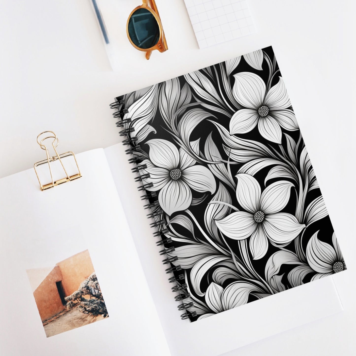 Monochrome Elegance: Black and White Floral Design Journal